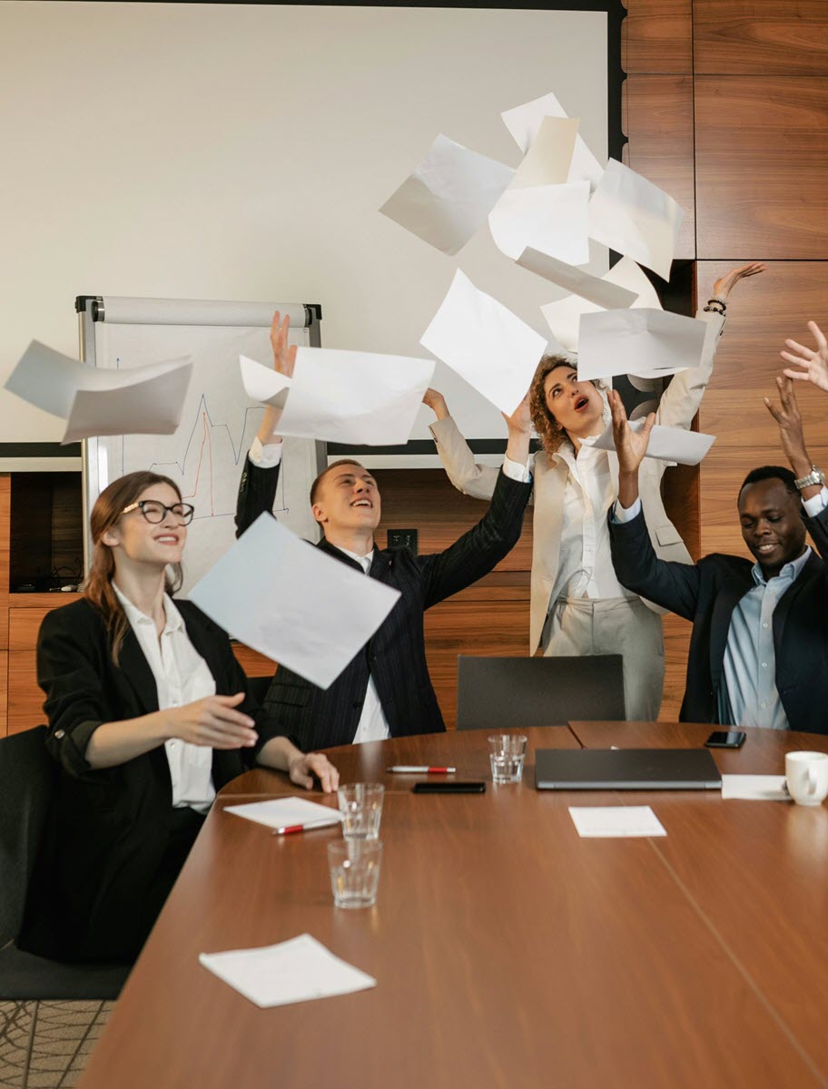 pexels-a-darmel-8134182 Erfolgreiches Team AI